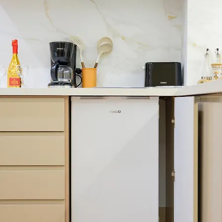 Luxe Arial Lofts